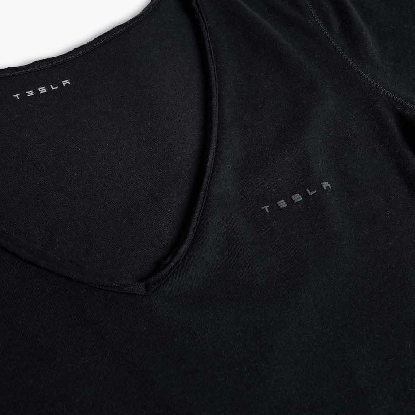 Women's small wordmark short sleeve v-neck tee